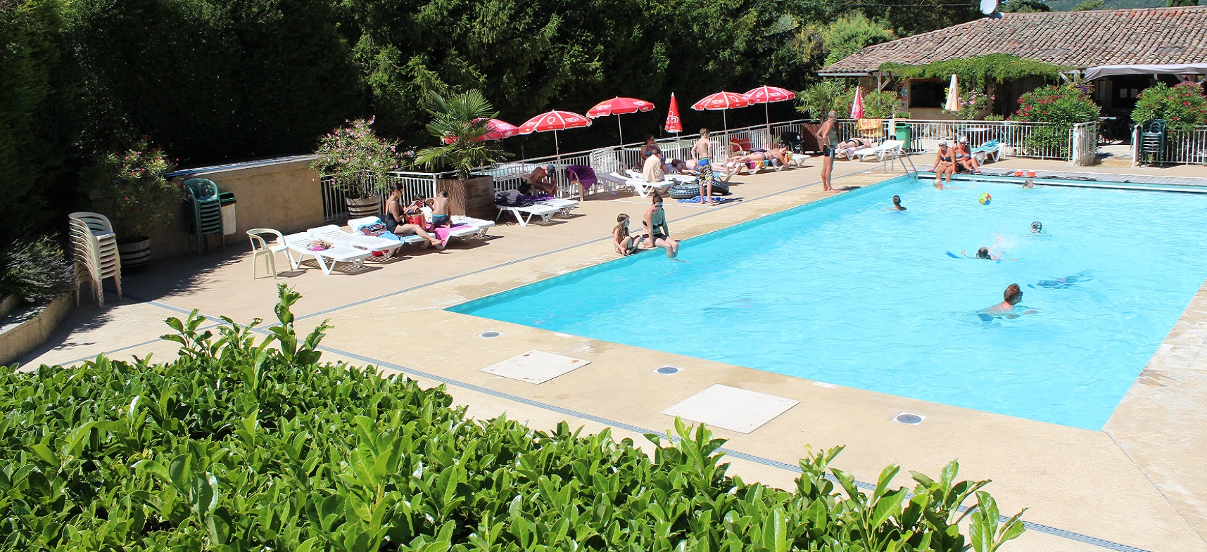 Camping Porte De Provence : Piscine