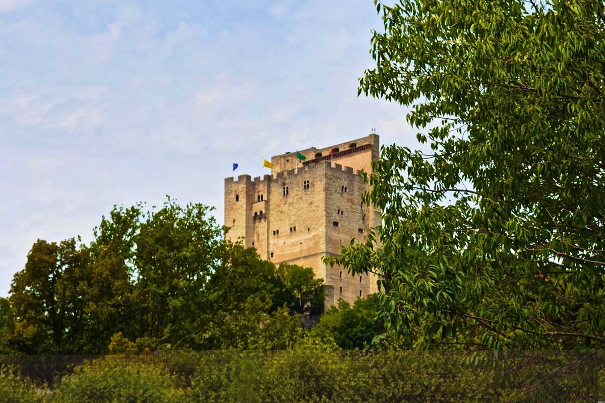 Der Crest-Turm Der Crest-Turm