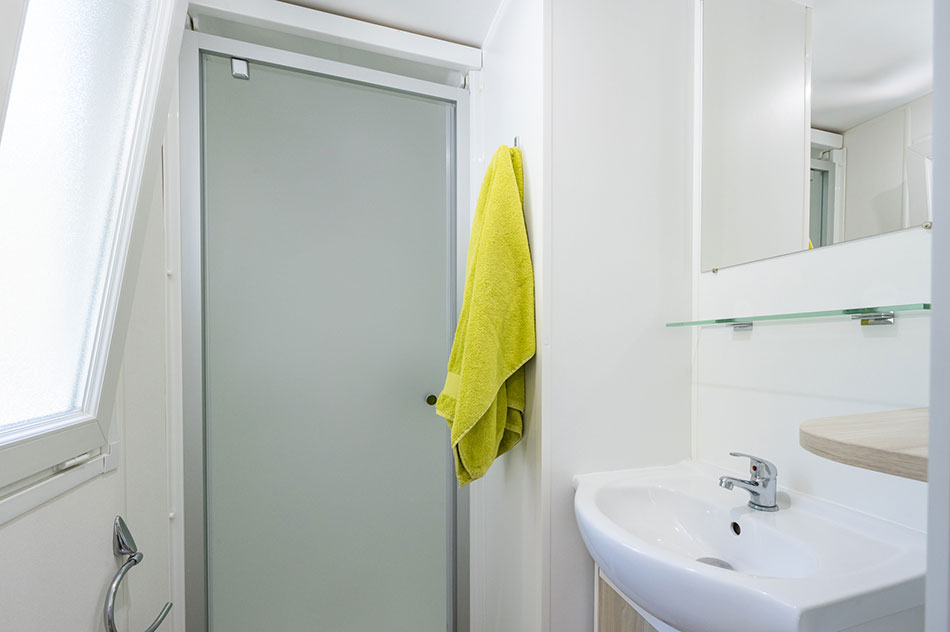 Sanitaires 13 1715x785